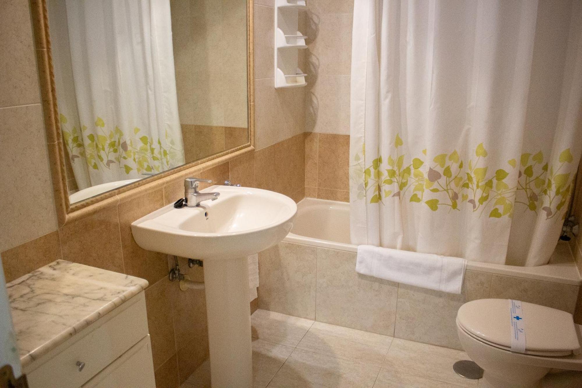 Apartamentos Coral Beach Unitursa 칼페 외부 사진