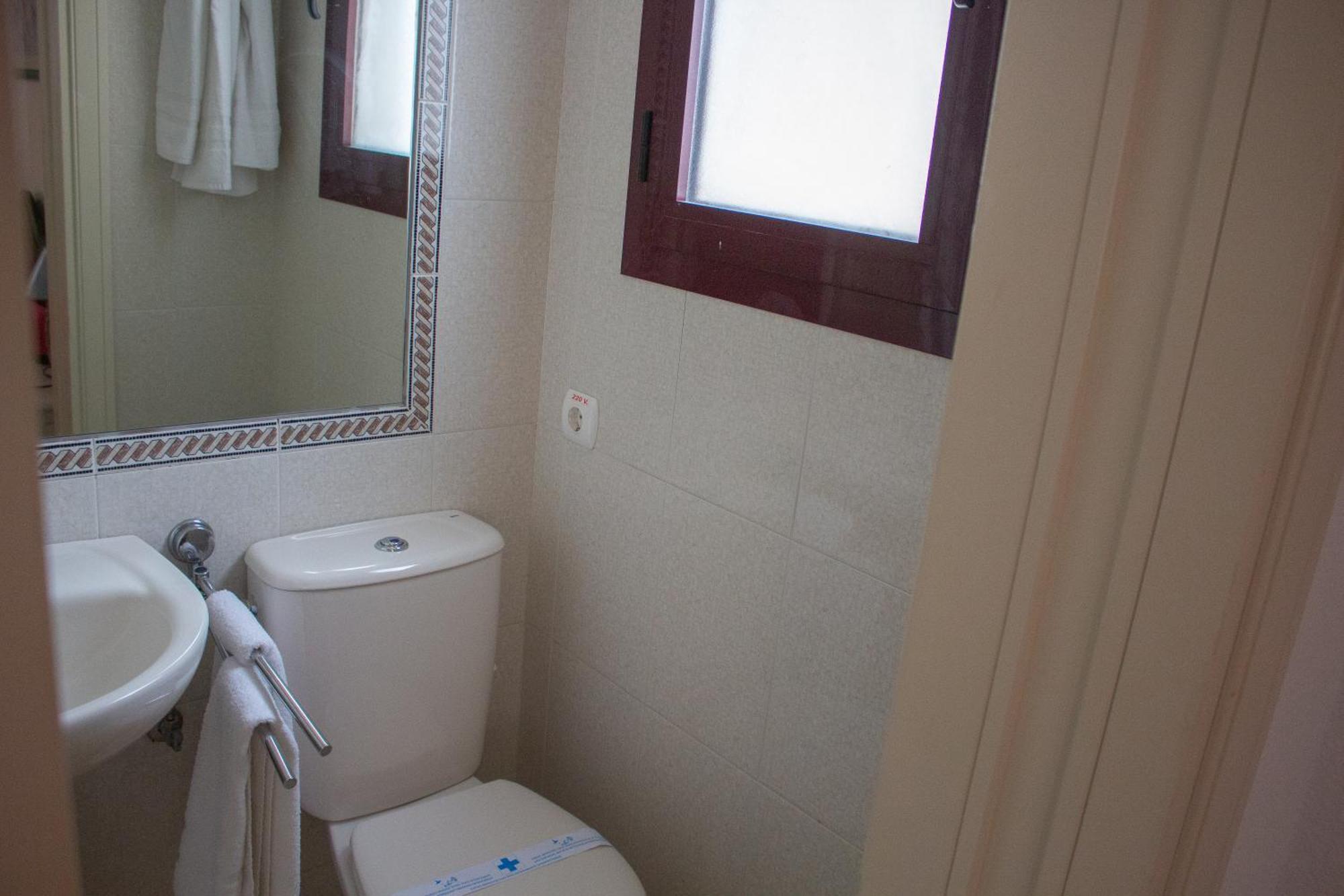 Apartamentos Coral Beach Unitursa 칼페 외부 사진